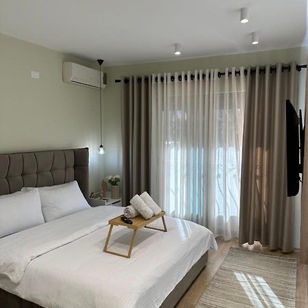 4Seasonsgea , New Modern Apartment In Tirana Exterior foto